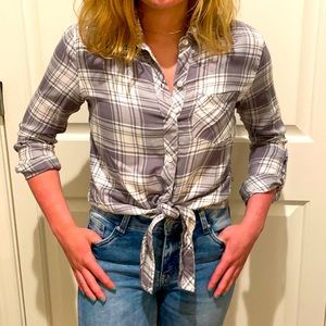 Francesca’s Collection plaid shirt w tie, Small